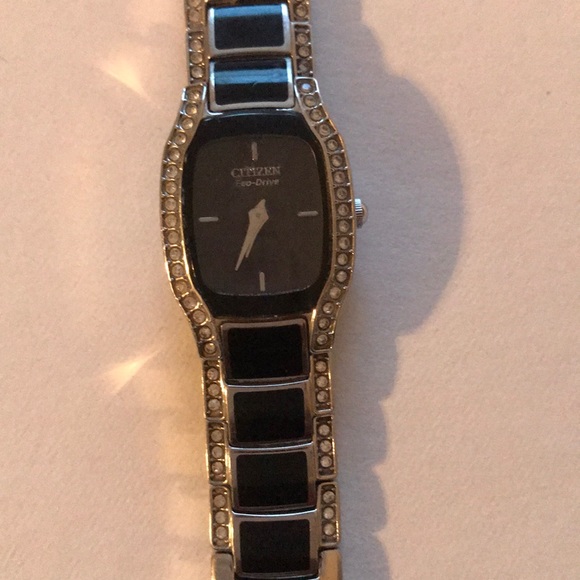 Watch - Picture 2 of 2